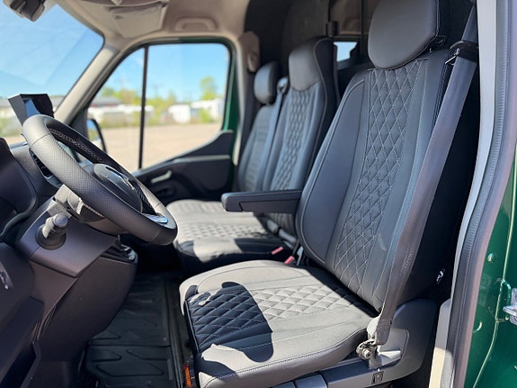 Renault Master 8 of 16