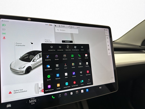 Tesla Model 3 19 of 30