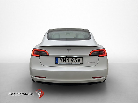 Tesla Model 3 8 of 30