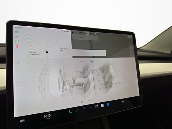 Tesla Model 3 21 of 30
