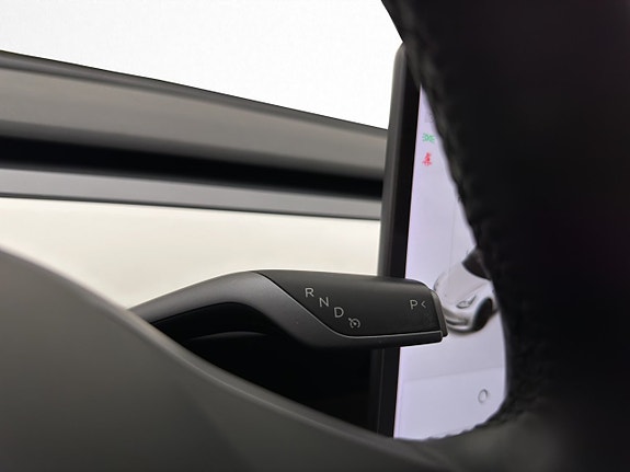 Tesla Model 3 25 of 30