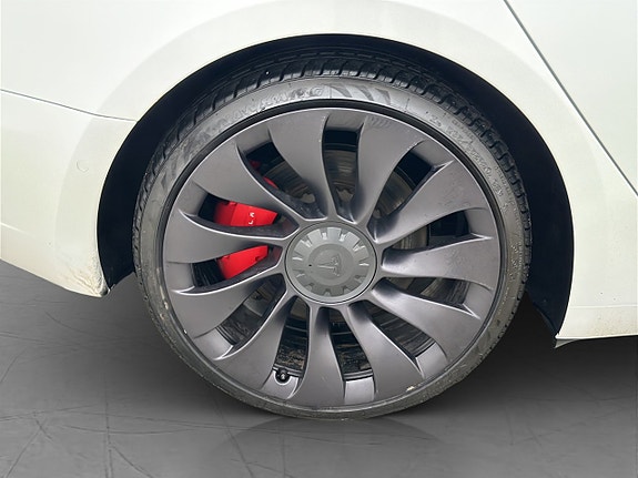Tesla Model 3 29 of 30
