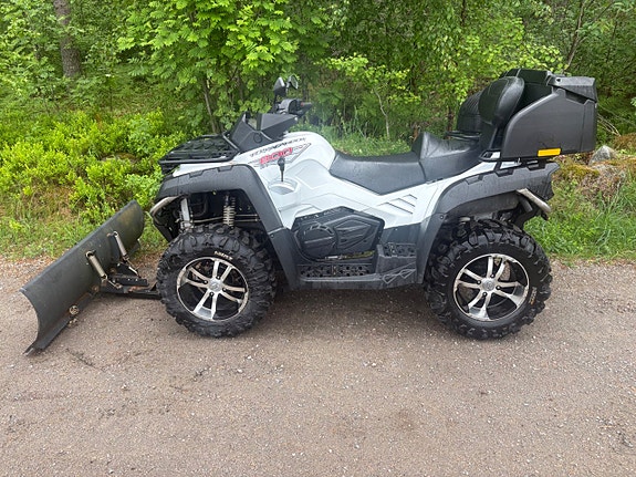 CFMOTO 800 / MC-reg / Snöblad / Frakt / Finans