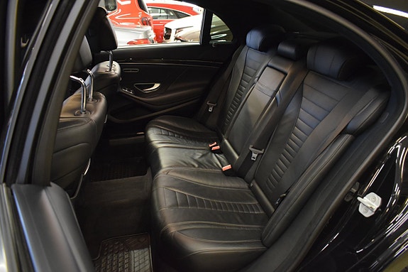 Mercedes-Benz S400 d 8 of 25