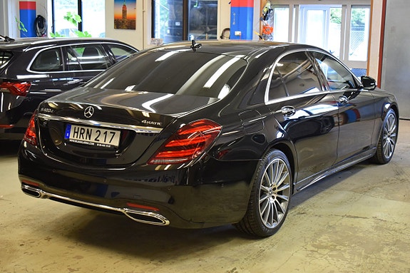 Mercedes-Benz S400 d 5 of 5