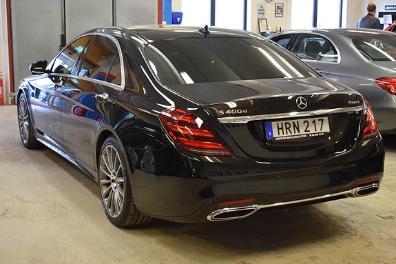 Mercedes-Benz S400 d 4 of 5