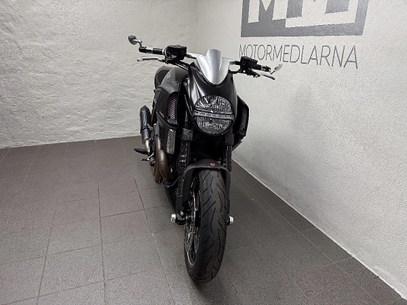 Ducati Diavel Carbon ABS NYA REMMAR 7 of 16