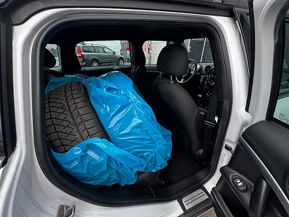 MINI Countryman Cooper D 19 of 19