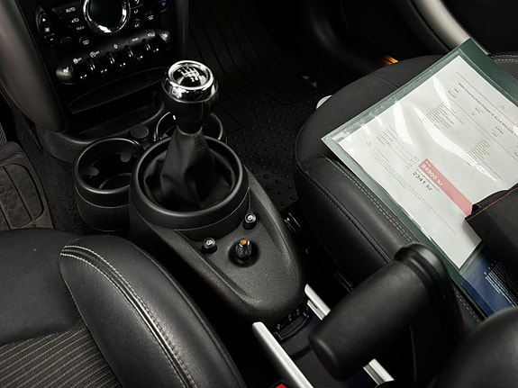 MINI Countryman Cooper D 17 of 19