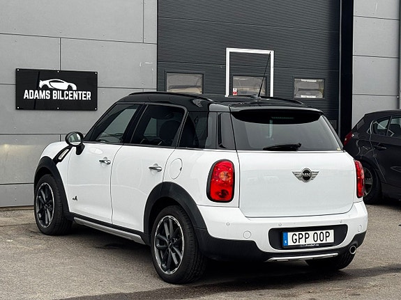 MINI Countryman Cooper D 7 of 19
