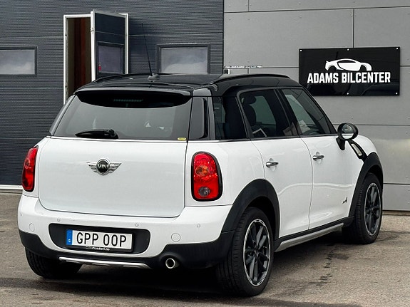 MINI Countryman Cooper D 5 of 5