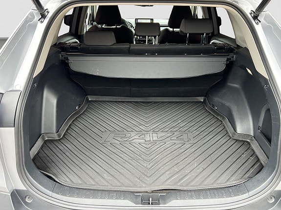Toyota RAV4 20 of 21