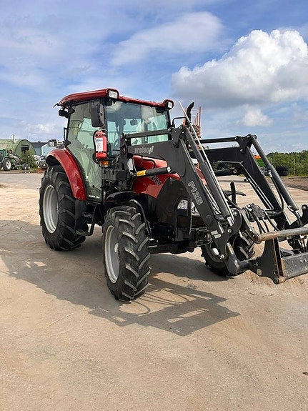 Case IH Farmall 65 A 2 of 9