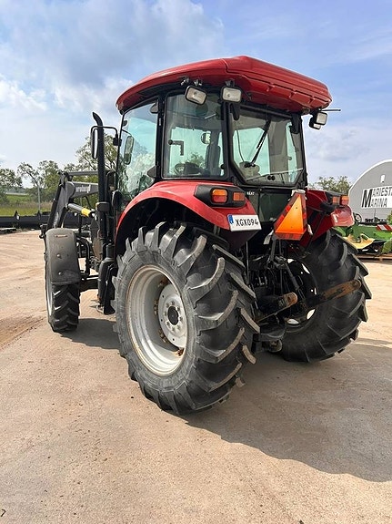 Case IH Farmall 65 A 6 of 9