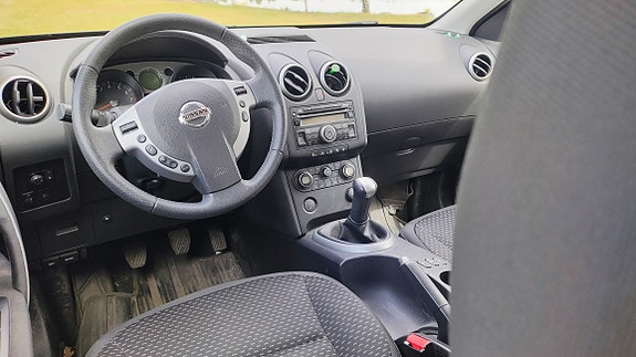 Nissan Qashqai 4 of 5