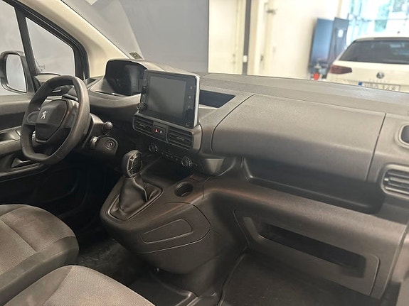 Peugeot Partner 9 of 13