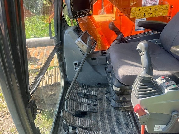 Doosan 235 LCR 11 of 24