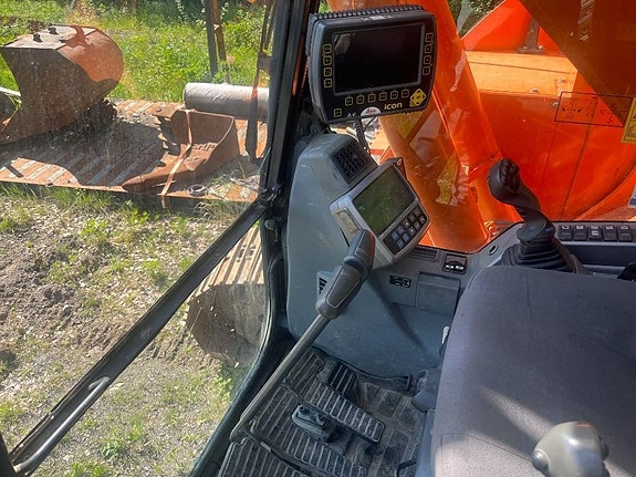 Doosan 235 LCR 13 of 24