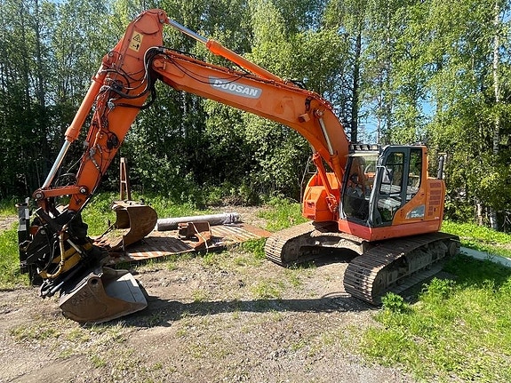 Doosan 235 LCR 2 of 24