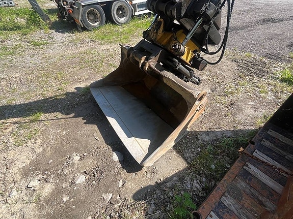 Doosan 235 LCR 17 of 24