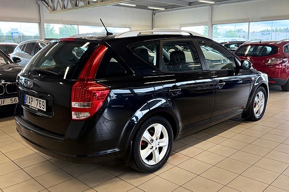 Kia Ceed 7 of 13