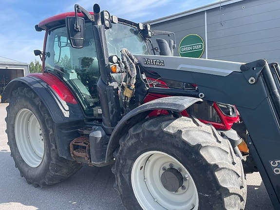 Valtra N 174 D 2 of 5
