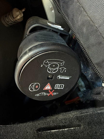 Mercedes-Benz GLA220 11 of 16