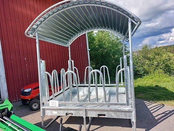 Foderhäckar och Stängselstolpar mm 2 of 6