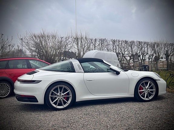 Porsche 911 Targa 4S 5 of 5