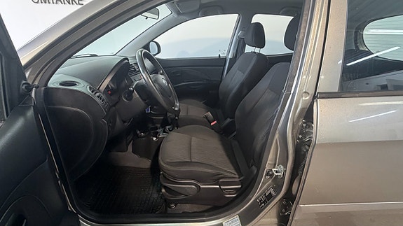 Kia Picanto 4 of 5