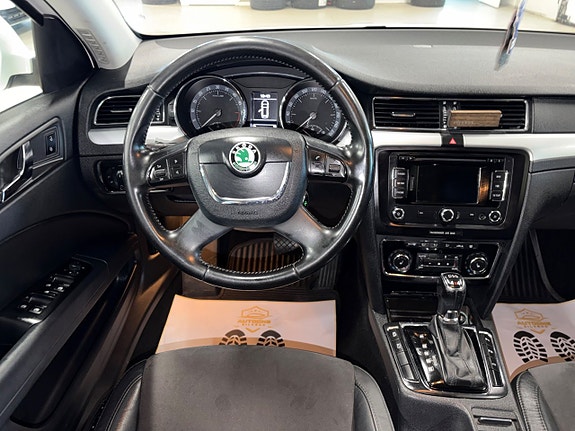 Skoda Superb 3 of 5