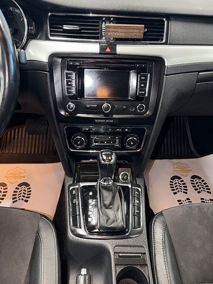 Skoda Superb 4 of 5
