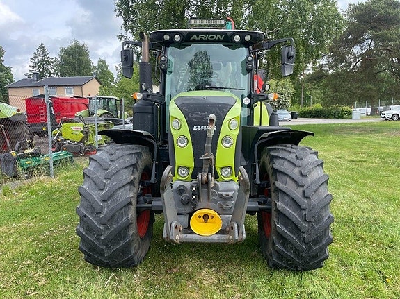 CLAAS Arion 630 CIS 3 of 6