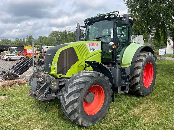 CLAAS Axion 820 Cmatic GPS-förberedd JD 2 of 13