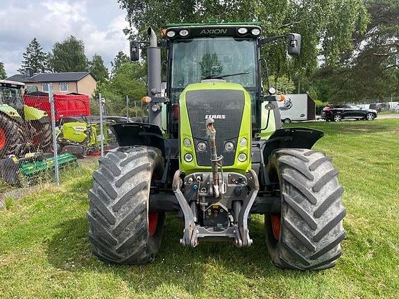 CLAAS Axion 820 Cmatic GPS-förberedd JD 3 of 13