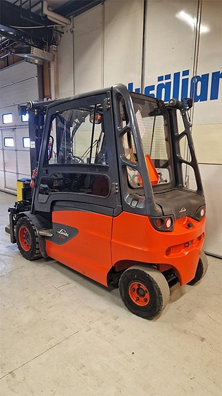 Linde E50HL -01 2 of 11