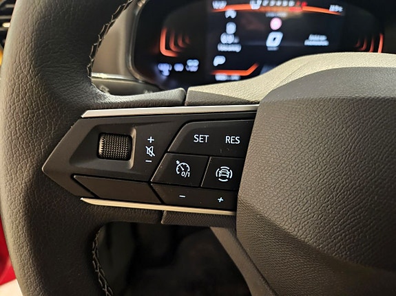 Seat Arona 17 of 24