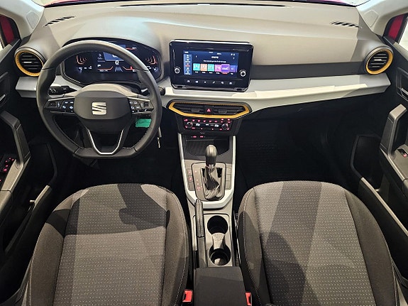 Seat Arona 12 of 24