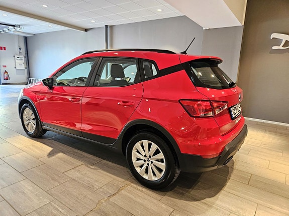 Seat Arona 6 of 24