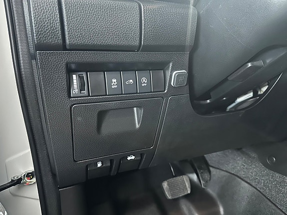 Isuzu D-max 12 of 13