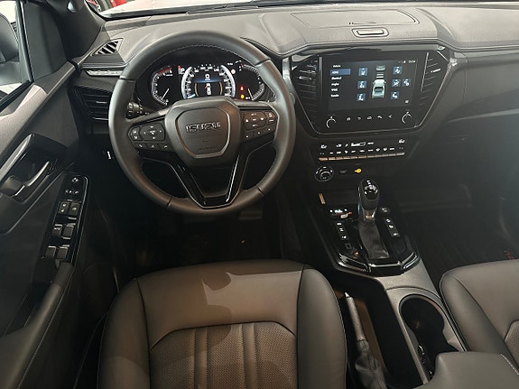 Isuzu D-max 13 of 13