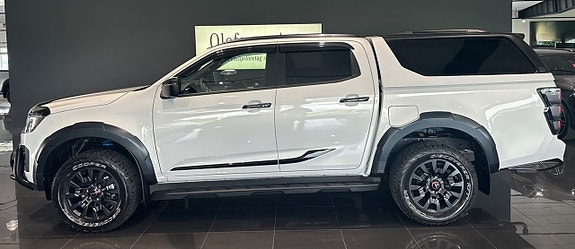 Isuzu D-max 2 of 13