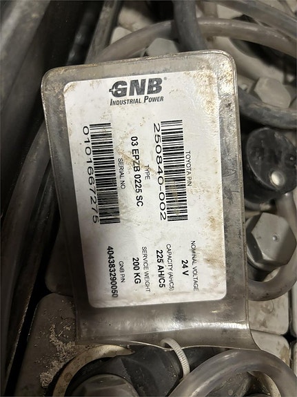 Toyota SWE120 6 of 9