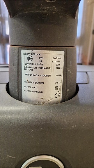 Toyota SWE140L 4 of 6