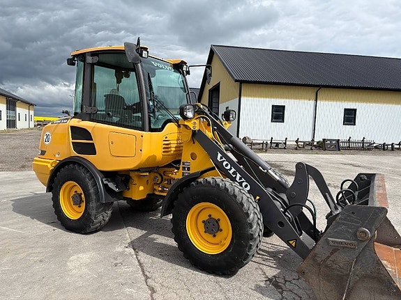 Volvo L20F lastmaskin, endast 1200 tim 3 of 7