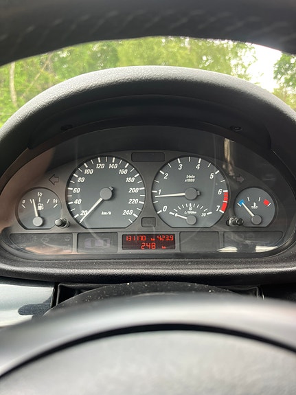 BMW 323Ci 5 of 5