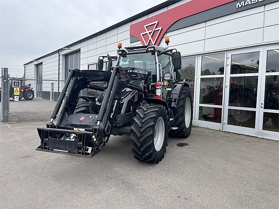 Massey Ferguson 5S.145 D6 Efficient 3 of 10