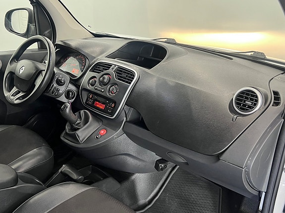 Renault Kangoo Express 12 of 18