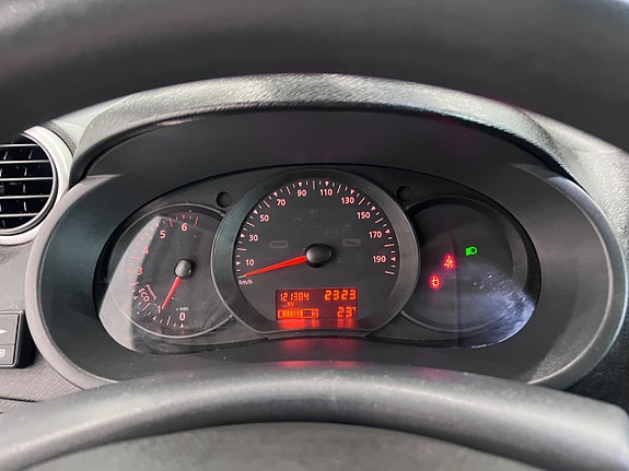 Renault Kangoo Express 18 of 18