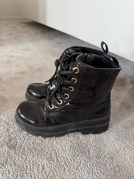 Product image 3 of 28